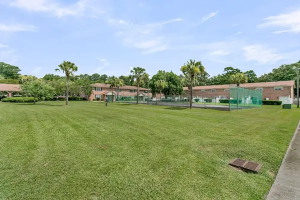 107 Hickory Ln #Unit D, Ladson, SC 29456