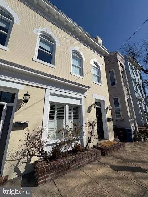 921 CAMERON ST, Alexandria, VA 22314