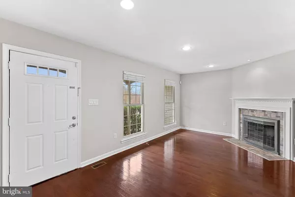 14503 SKIPTON CT, Centreville, VA 20121