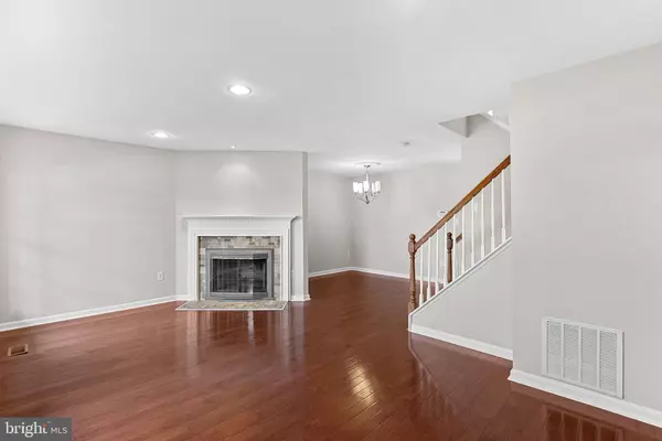 14503 SKIPTON CT, Centreville, VA 20121