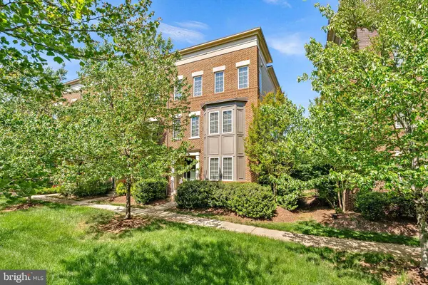 22840 GOLDSBOROUGH TER, Ashburn, VA 20148