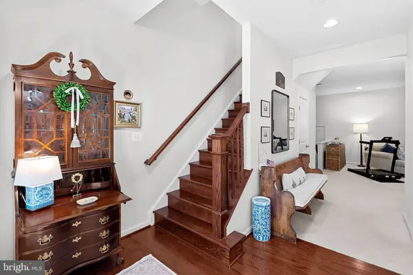 22840 GOLDSBOROUGH TER, Ashburn, VA 20148