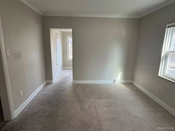 20179 CANTERBURY Road, Detroit, MI 48221