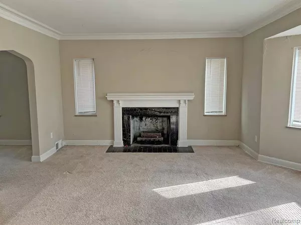 20179 CANTERBURY Road, Detroit, MI 48221