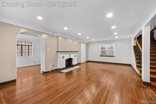 19537 Lancashire Street, Detroit, MI 48223