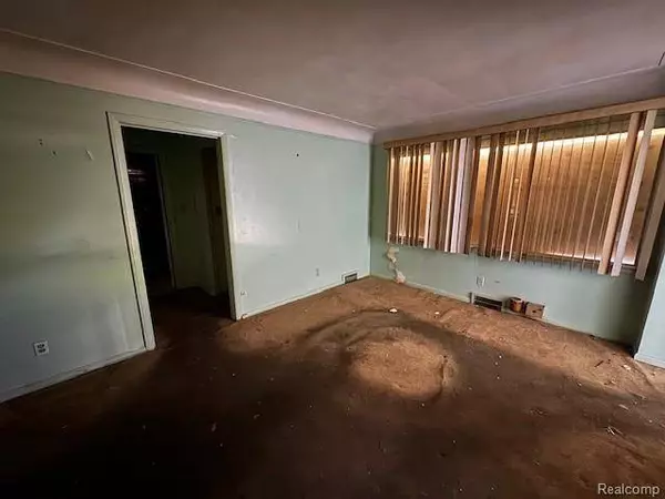 18460 Ferguson Street, Detroit, MI 48235