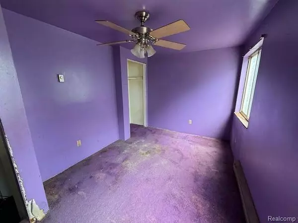 9590 Schaefer Highway, Detroit, MI 48227