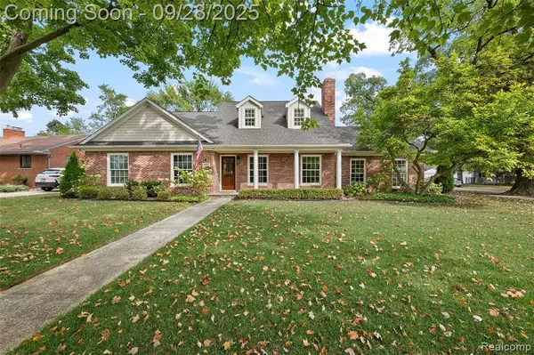 4402 Arlington Drive, Royal Oak, MI 48073