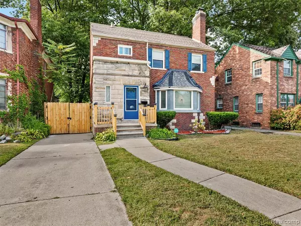 20179 CANTERBURY Road, Detroit, MI 48221