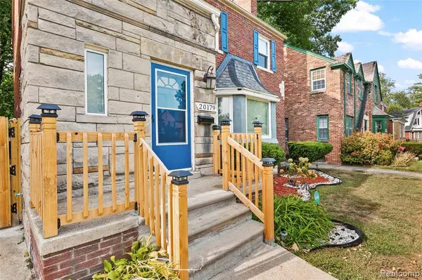 20179 CANTERBURY Road, Detroit, MI 48221