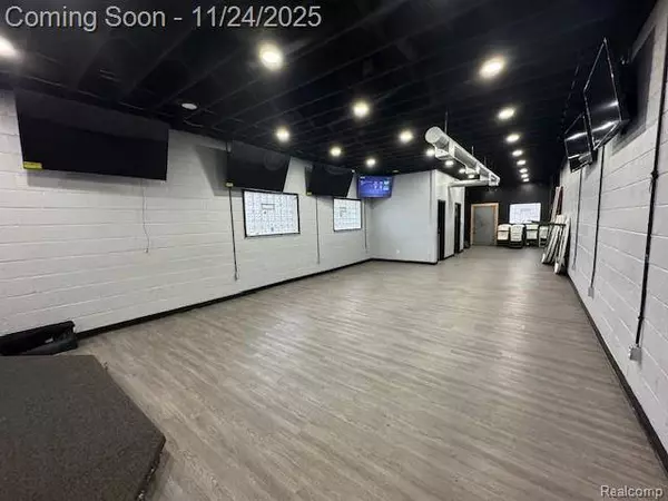 19200 Conant ST, Detroit, MI 48234