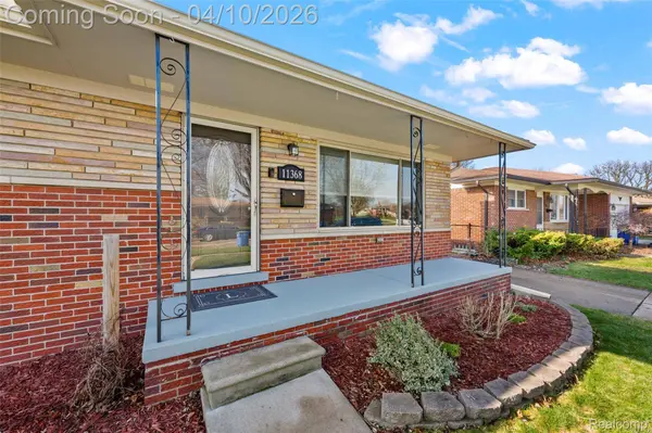 11368 Canterbury DR, Warren, MI 48093