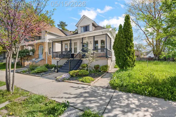 11338 Lumpkin ST, Hamtramck, MI 48212