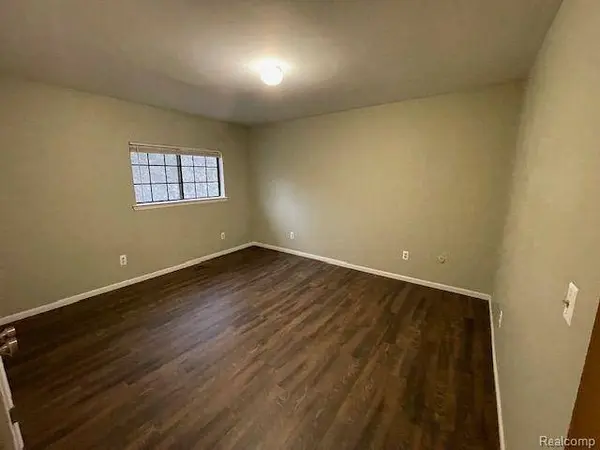 804 S STEPHENSON, Royal Oak, MI 48067