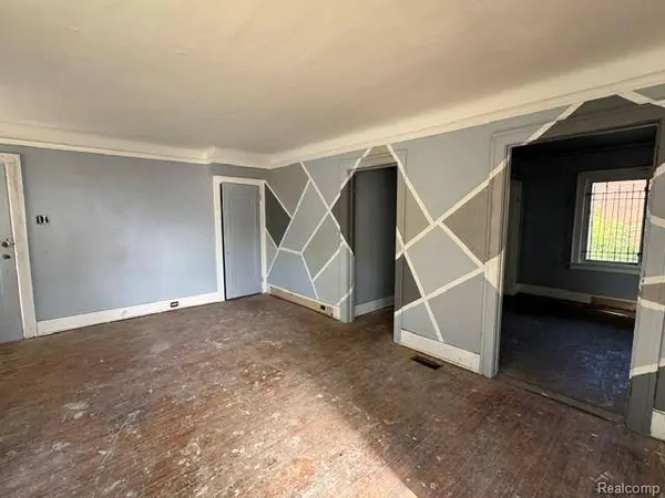 2900 Taylor ST, Detroit, MI 48206