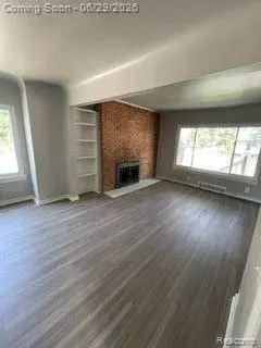 233 W 12 MILE RD, Royal Oak, MI 48073