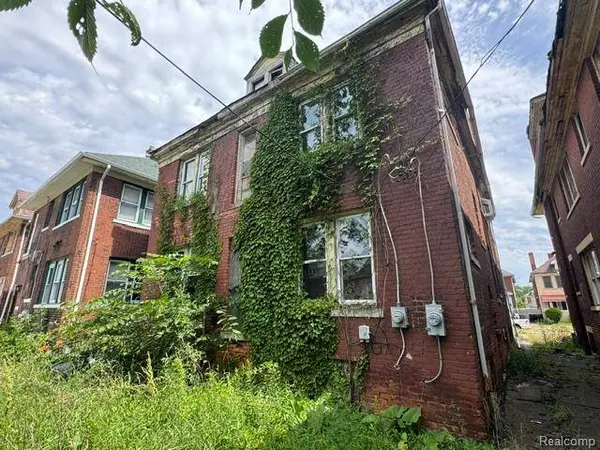 2262 Taylor ST, Detroit, MI 48206