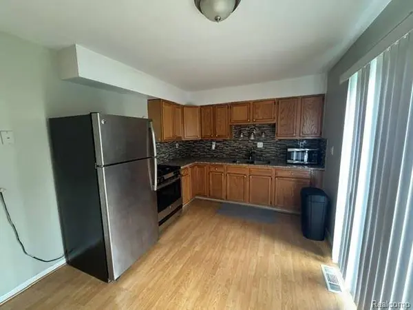309 E Farnum AVE, Royal Oak, MI 48067