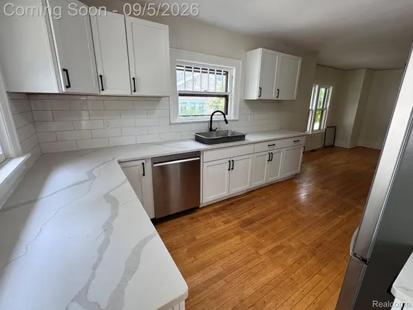 1812 Jackson AVE, Ann Arbor, MI 48103