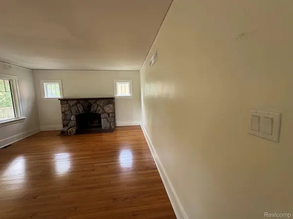 1812 Jackson AVE, Ann Arbor, MI 48103