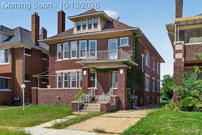 2286 Calvert ST