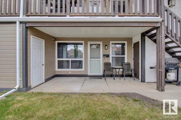 1152 SADDLEBACK RD NW, Edmonton, AB T6J 4Z4