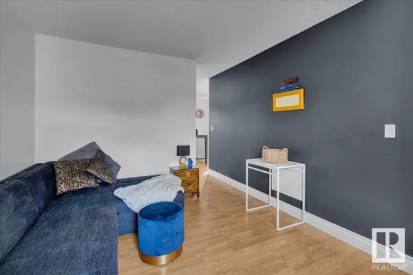 #7 10 RITCHIE WY, Sherwood Park, AB T8A 5R1