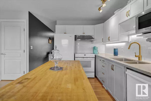 #7 10 RITCHIE WY, Sherwood Park, AB T8A 5R1