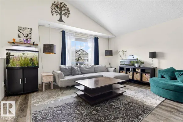 2808 25 ST NW, Edmonton, AB T6T 2A3