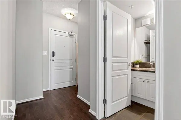 #707 9707 106 ST NW, Edmonton, AB T5K 0B7