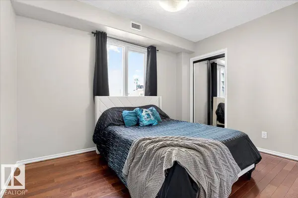 #707 9707 106 ST NW, Edmonton, AB T5K 0B7