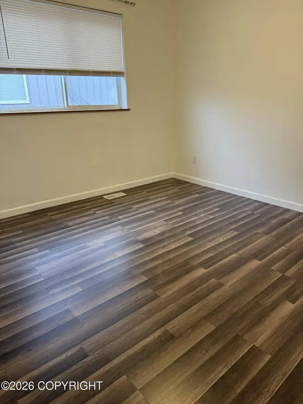 8210 Williwa AVE, Anchorage, AK 99504