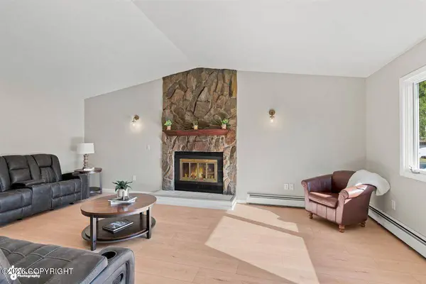 9916 Afognak CIR, Eagle River, AK 99577