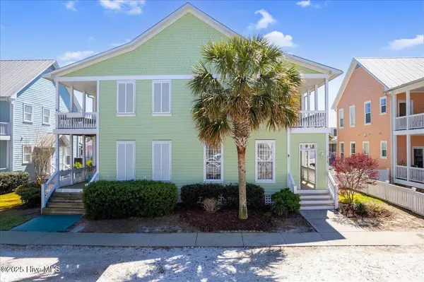 215 Silver Sloop WAY, Carolina Beach, NC 28428