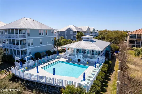215 Silver Sloop WAY, Carolina Beach, NC 28428