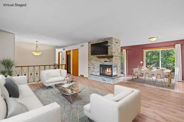 5 S YELLOWSTONE Drive, Madison, WI 53705