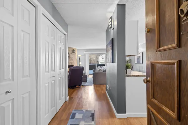 10 MAPLE WOOD Lane #3, Madison, WI 53704