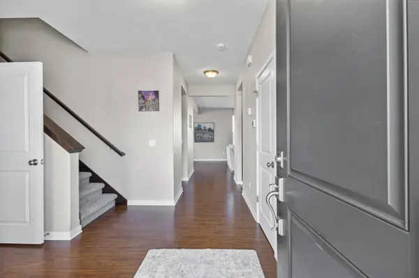 466 Crescendo Dr, Sun Prairie, WI 53590-8822