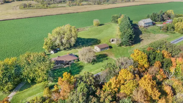 1642 Greenway Road, Sun Prairie, WI 53590