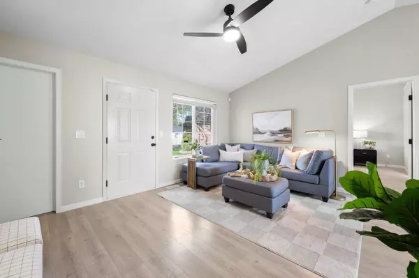 2618 N Keith Ct, Wichita, KS 67205