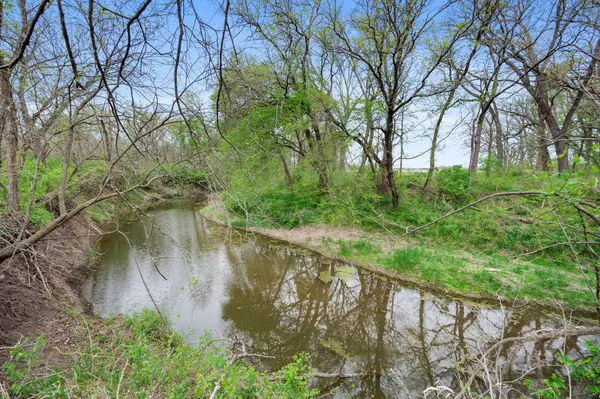 9406 SW Highway 54, Augusta, KS 67010