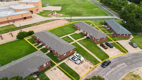 805 S San Pablo, Wichita, KS 67207