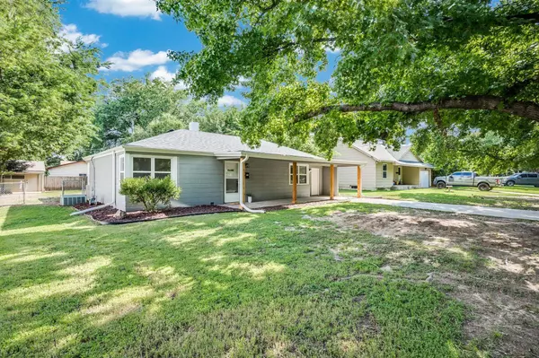 1903 E Bayley St, Wichita, KS 67211