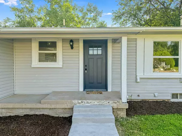 2440 N Battin Ave, Wichita, KS 67220