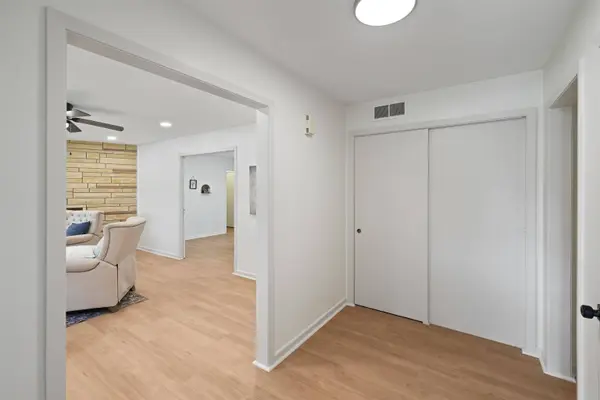 6102 E Jacqueline, Wichita, KS 67208