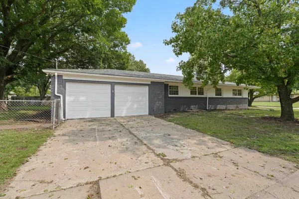 6102 E Jacqueline, Wichita, KS 67208