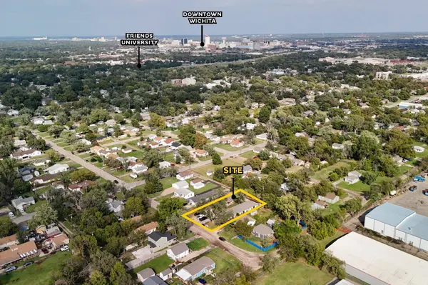 1322 S Vine St, Wichita, KS 67213