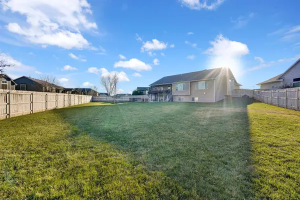 2914 W 58th Ct N, Wichita, KS 67204