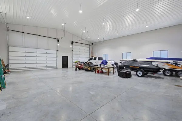 16078 E Bluff St, Cheney, KS 67025