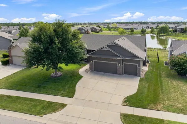 2423 N Fieldstone, Andover, KS 67002